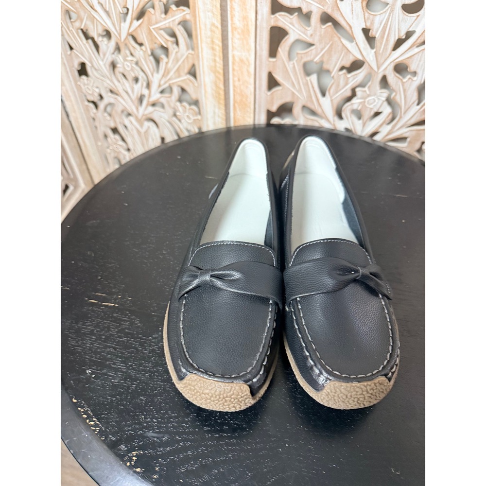 Black Faux Leather Driving Loafers with Bow Detail and Gum Sole EU 43